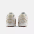 Unisex 204L Lifestyle Sneakers