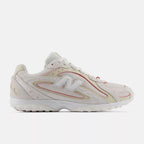 Unisex 204L Lifestyle Sneakers
