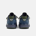 Unisex 990v4 Lifestyle Sneakers