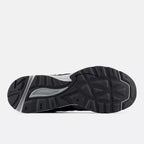 Unisex 880R Lifestyle Sneakers